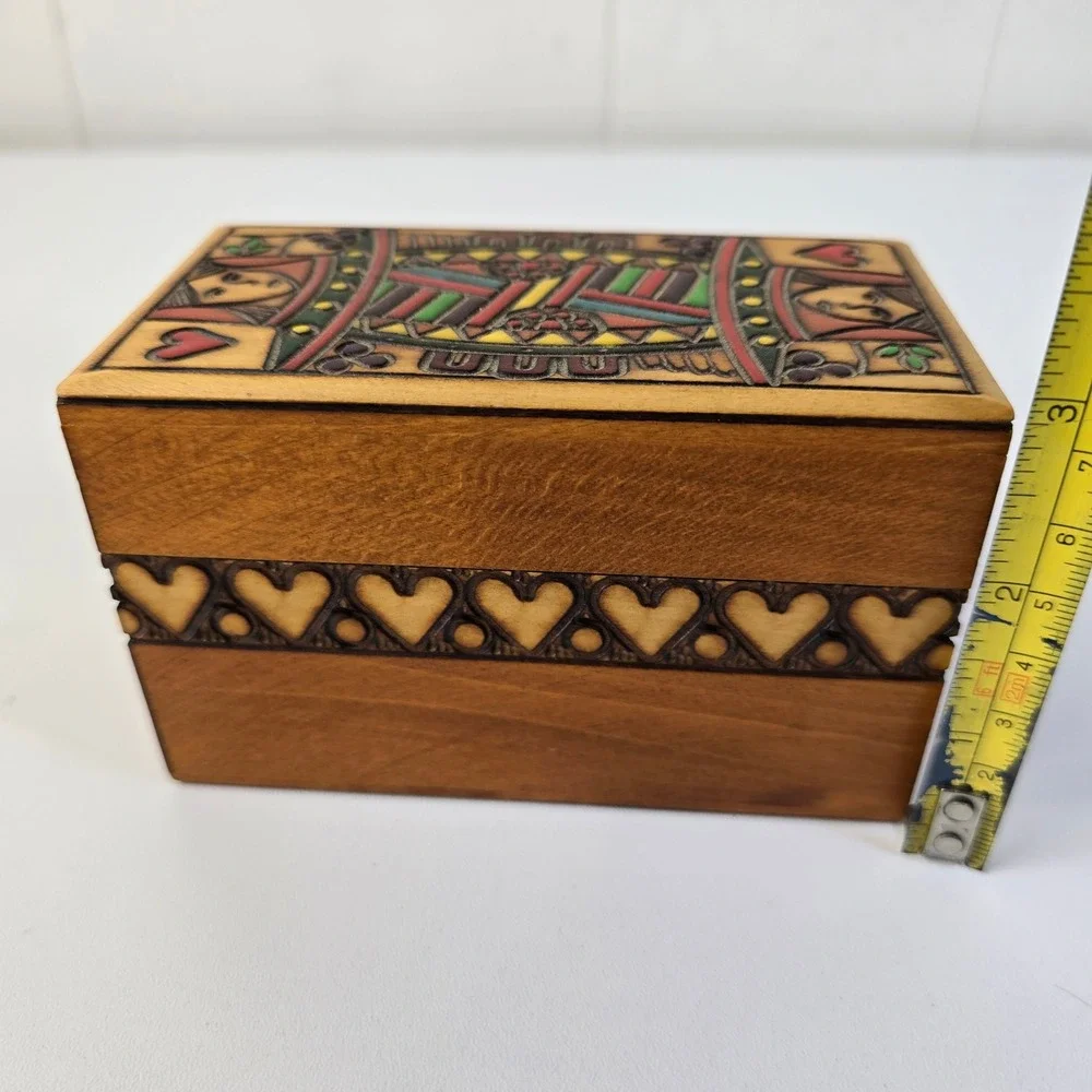 Polish Hand Painted Wood Playing Card Box Queen‎ of Hearts Folk Art Vintage